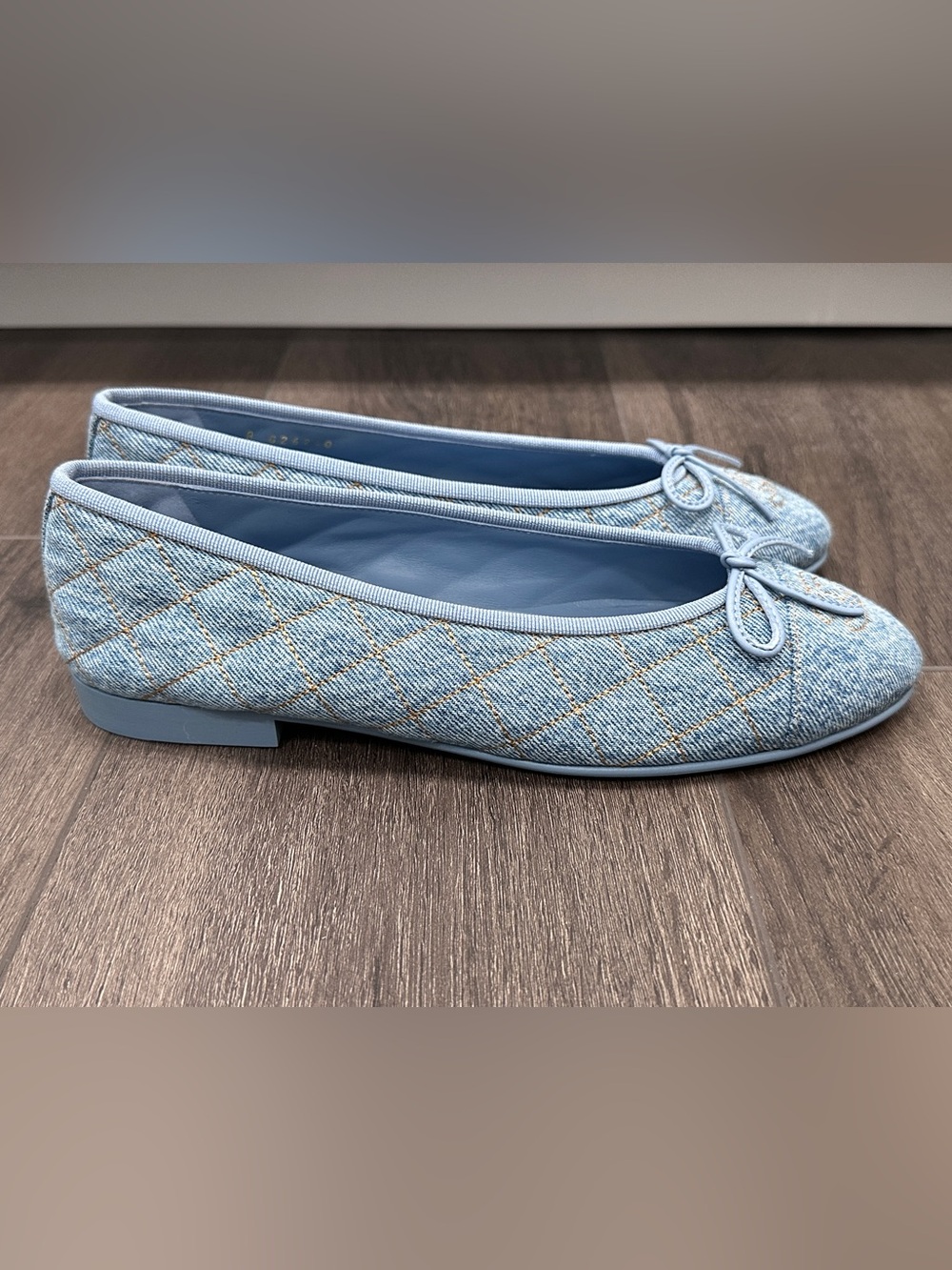 CHANEL 2026B Blue Quilted Denim Ballet Flats - Classic Logo size 38.5 - Picture 16 of 16